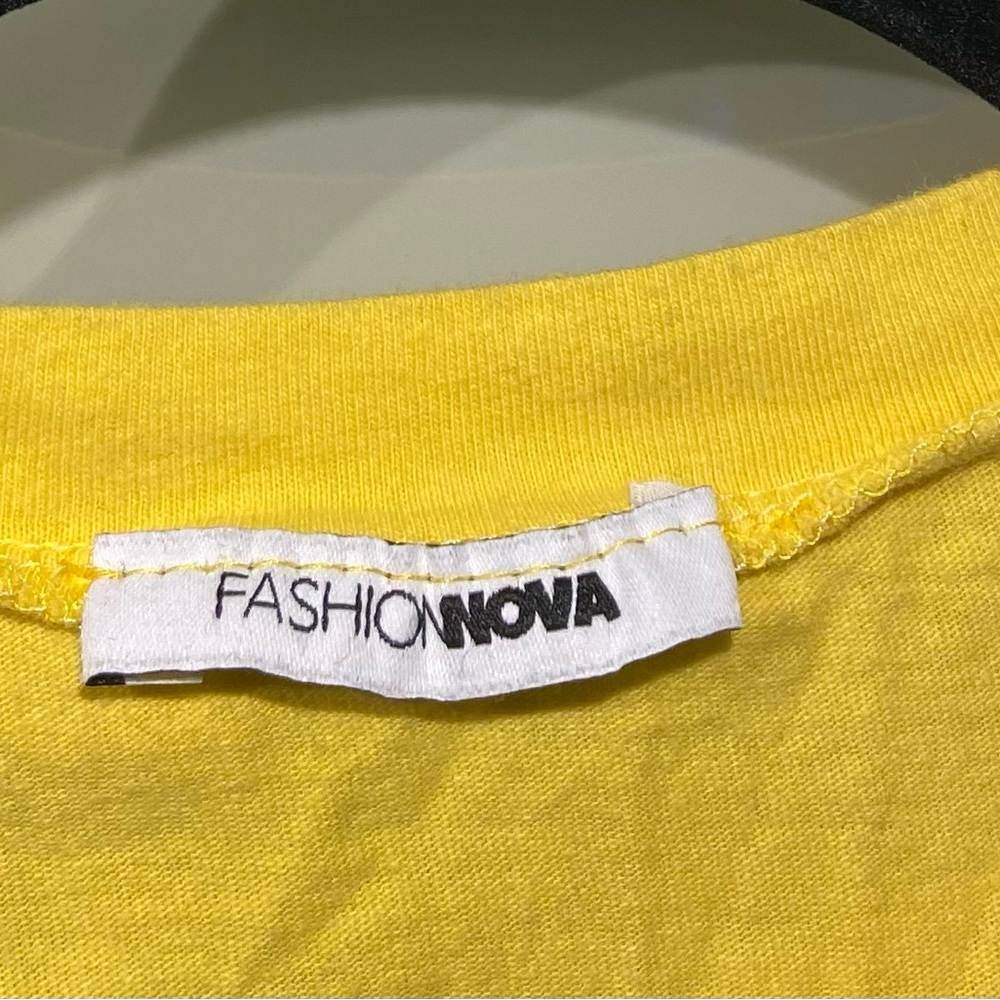 Fashion Nova “Summer girl crop top”